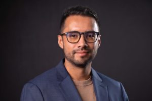 The infinite limit: The evolution towards self-calibrating artificial intelligence